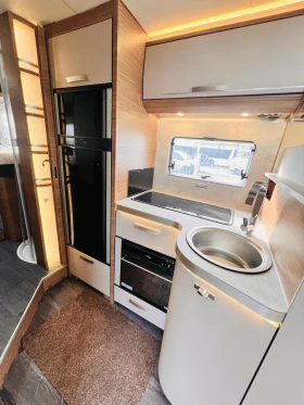 Кемпер Knaus 900, AUTOMATIC, KLIMA, ALDE, снимка 11 - Каравани и кемпери - 52462248