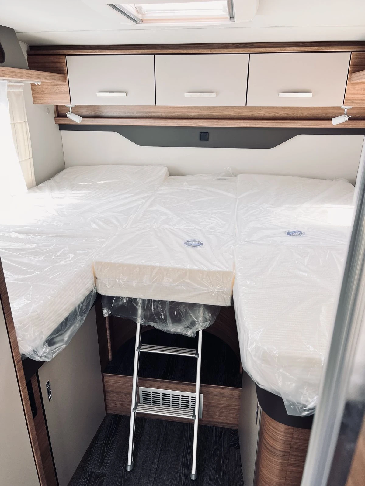  Knaus 900 LEG | Mobile.bg   11