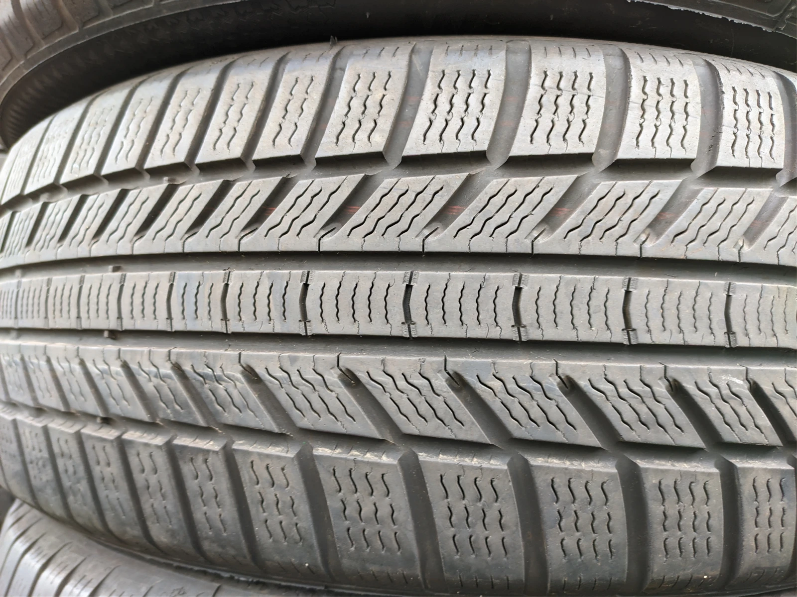 ���� 205/55R17 | Mobile.bg � ����������� 3