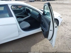 Hyundai Elantra LIMITED, снимка 7