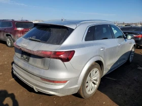 Audi E-Tron S Premium Plus quattro, снимка 4