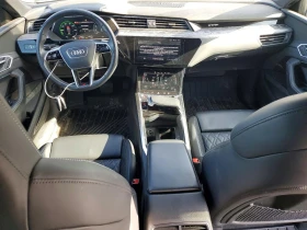 Audi E-Tron S Premium Plus quattro, снимка 8