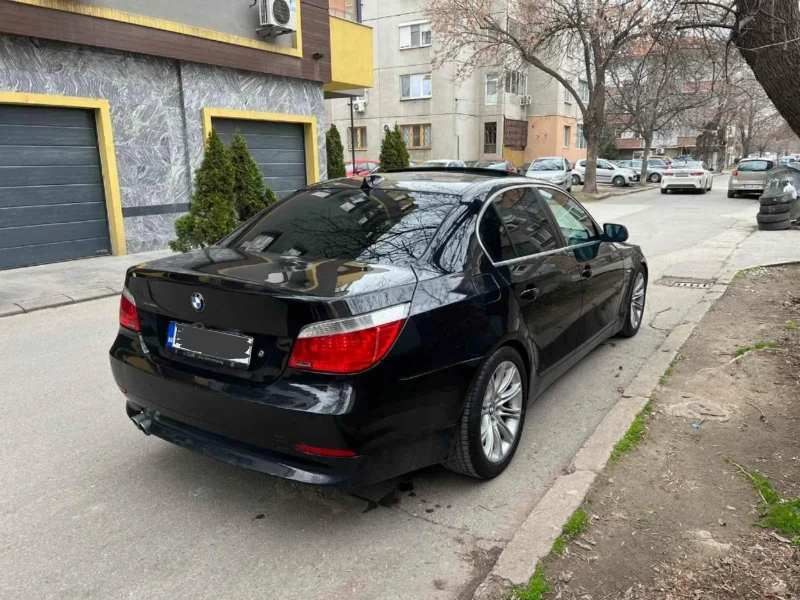 BMW 523, снимка 2 - Автомобили и джипове - 49357760