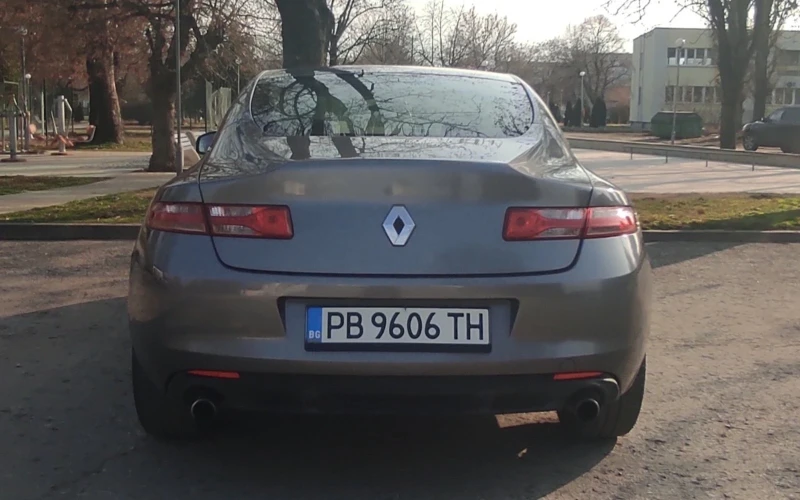 Renault Laguna Coupe GT3 4Control, снимка 6 - Автомобили и джипове - 49381003