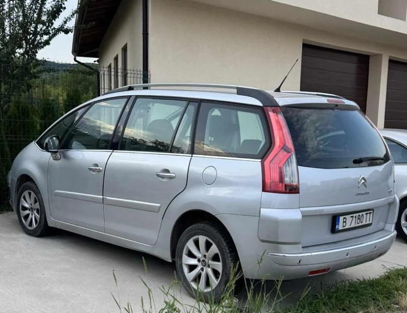 Citroen C4 Picasso, снимка 9 - Автомобили и джипове - 52346994