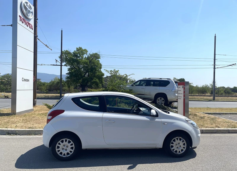 Hyundai I20 1.2 MT, снимка 3 - Автомобили и джипове - 51103770