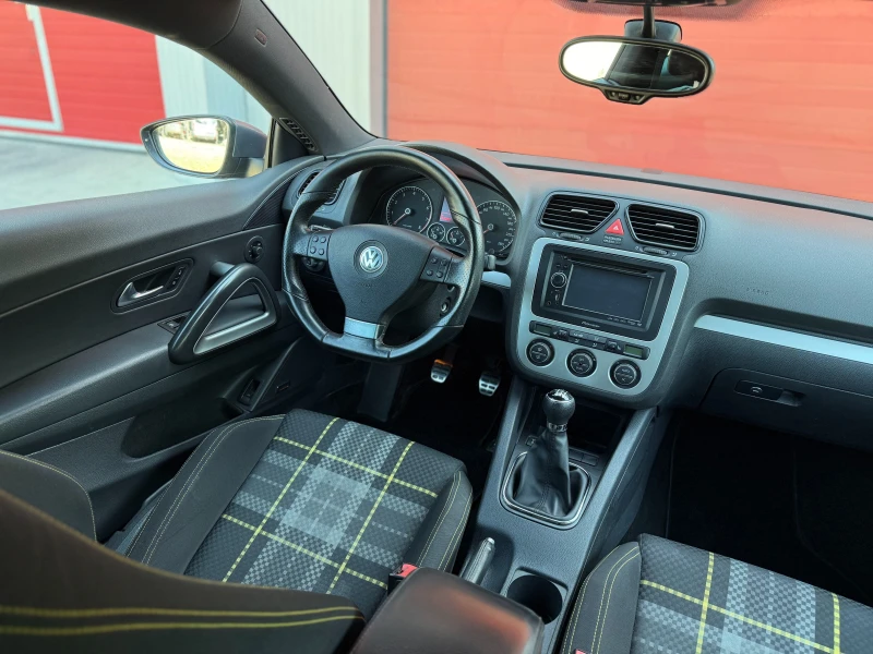 VW Scirocco Edition/2.0, снимка 13 - Автомобили и джипове - 51542128