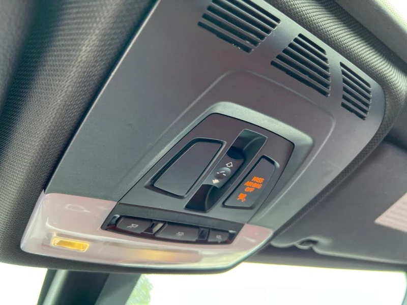 BMW 335 i/xDrive/M-PACK/HARMAN/ПОДГРЕВИ/М.ТОЧКА   , снимка 13 - Автомобили и джипове - 52377865