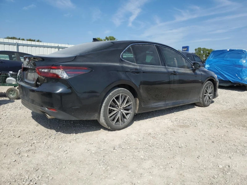 Toyota Camry, снимка 4 - Автомобили и джипове - 52485739