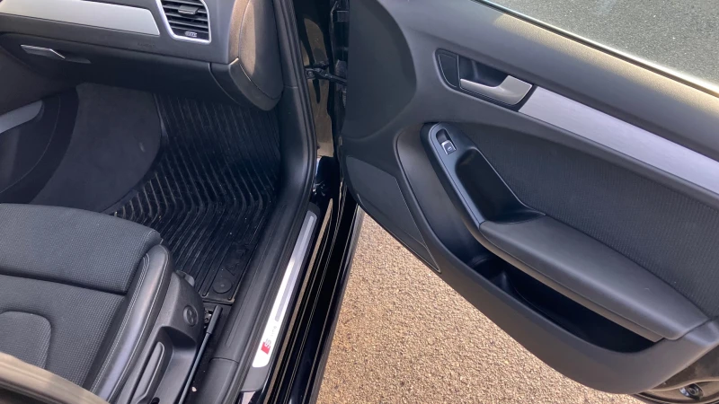 Audi A4, снимка 12 - Автомобили и джипове - 52802589