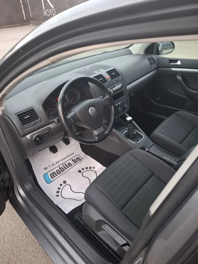 VW Golf 1.6i 102к.с ГАЗ-БЕНЗИН , снимка 8 - Автомобили и джипове - 52879233