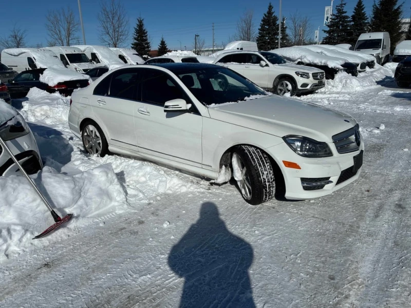 Mercedes-Benz C 350 2013 4MATIC * ПРЕДСТАВИТЕЛСТВО НА MERCEDES * , снимка 4 - Автомобили и джипове - 53289689