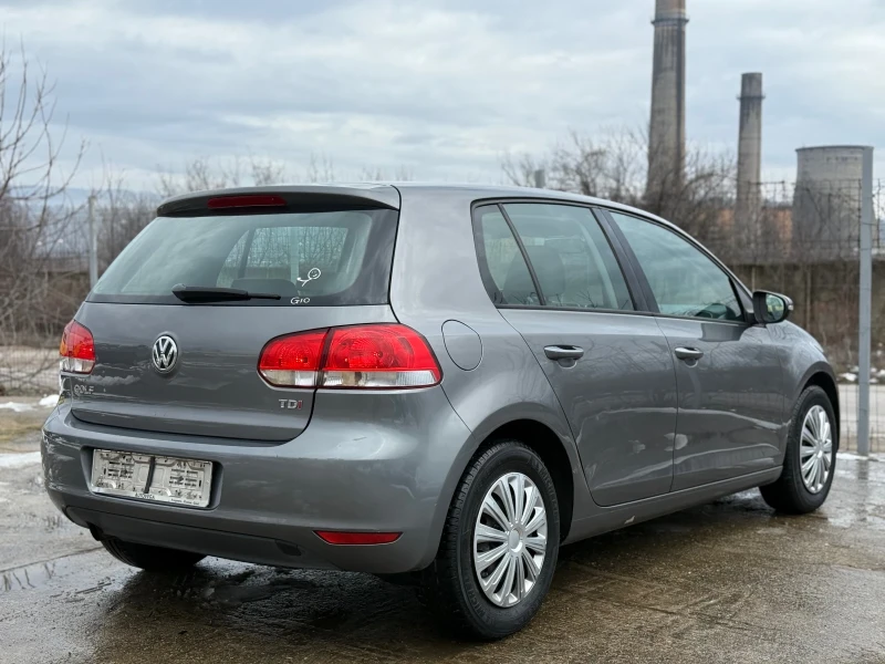 VW Golf TDI Климатроник Италия, снимка 7 - Автомобили и джипове - 53434553