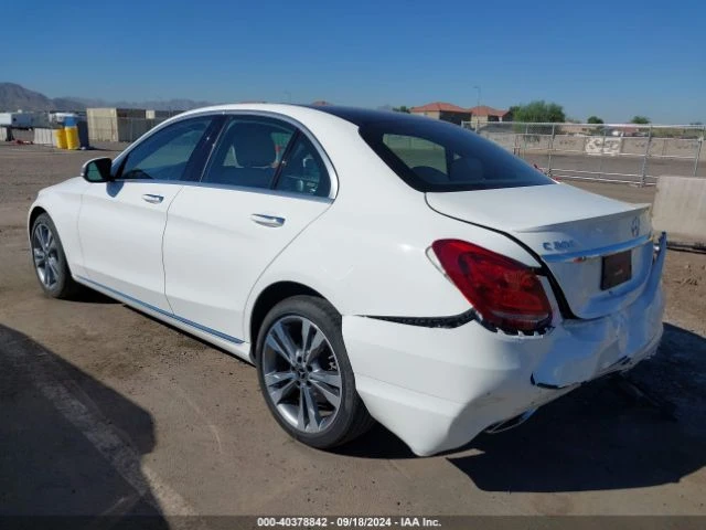 Mercedes-Benz C 300 4MATIC, снимка 5 - Автомобили и джипове - 48099317