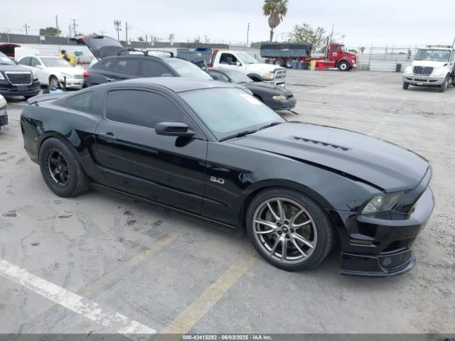 Ford Mustang GT * * PREMIUM * * CARFAX * * АВТО КРЕДИТ * *  - изображение 2