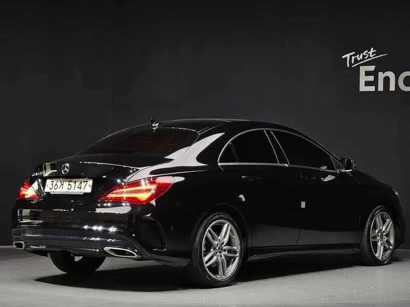 Mercedes-Benz CLA 2.5, снимка 2 - Автомобили и джипове - 54287758