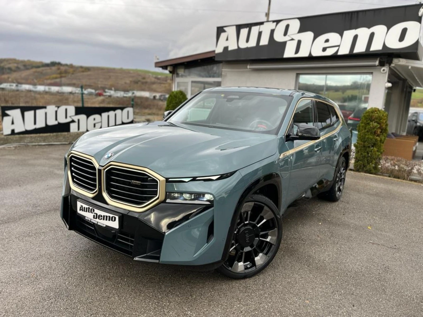 BMW XM 4.4l X-Drive* M Drivers Package* , снимка 1