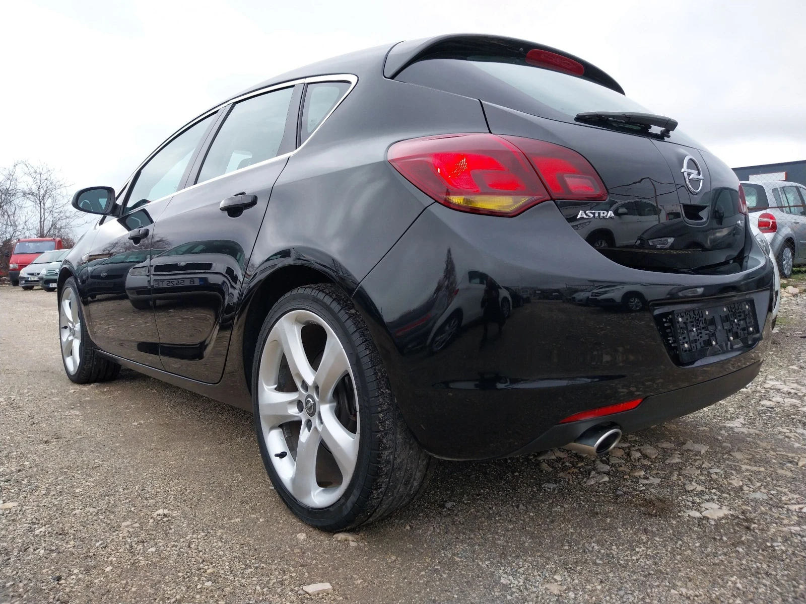 Opel Astra 2.0 CDTI - изображение 5