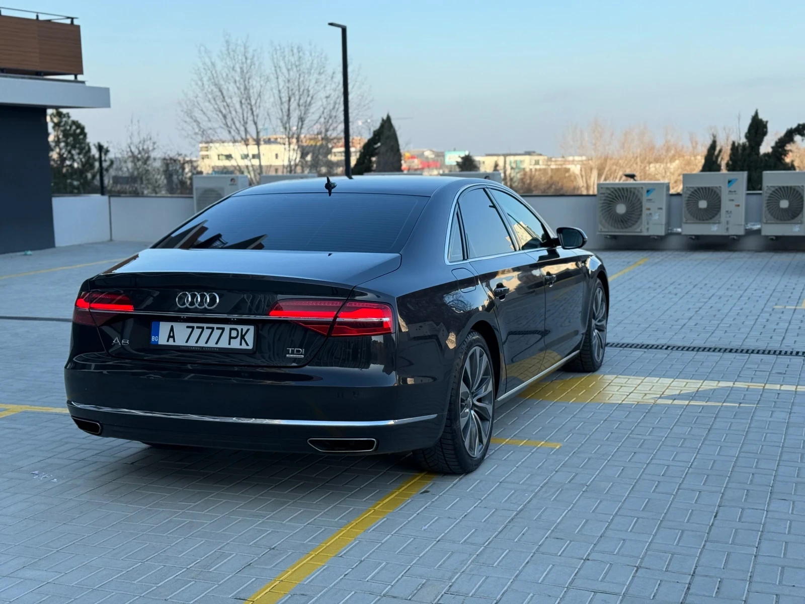 Audi A8 4.2TDI / MATRIX / MASSAGE / HEAD-UP / ACC / NIGHT  - изображение 4