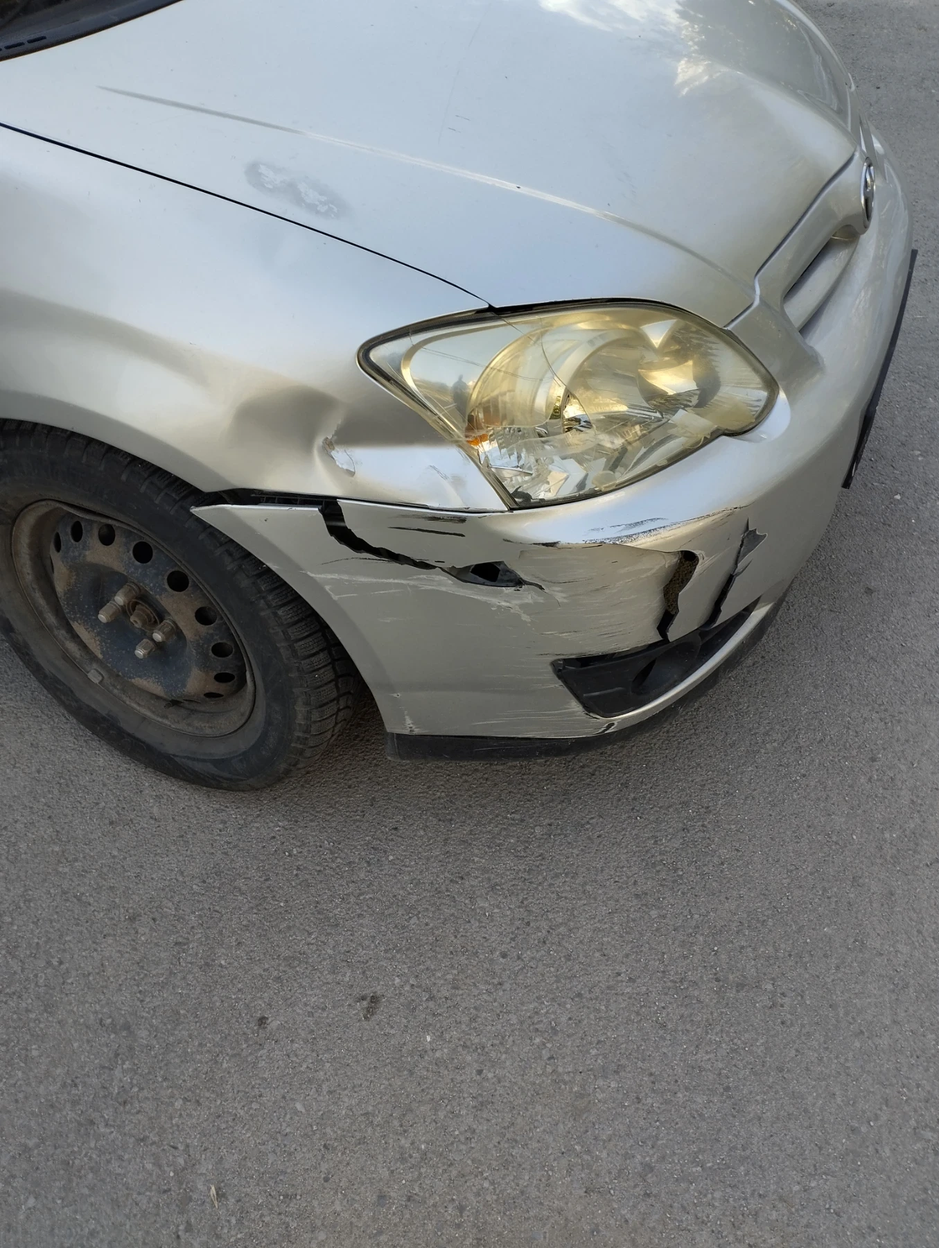 Toyota Corolla  - изображение 3