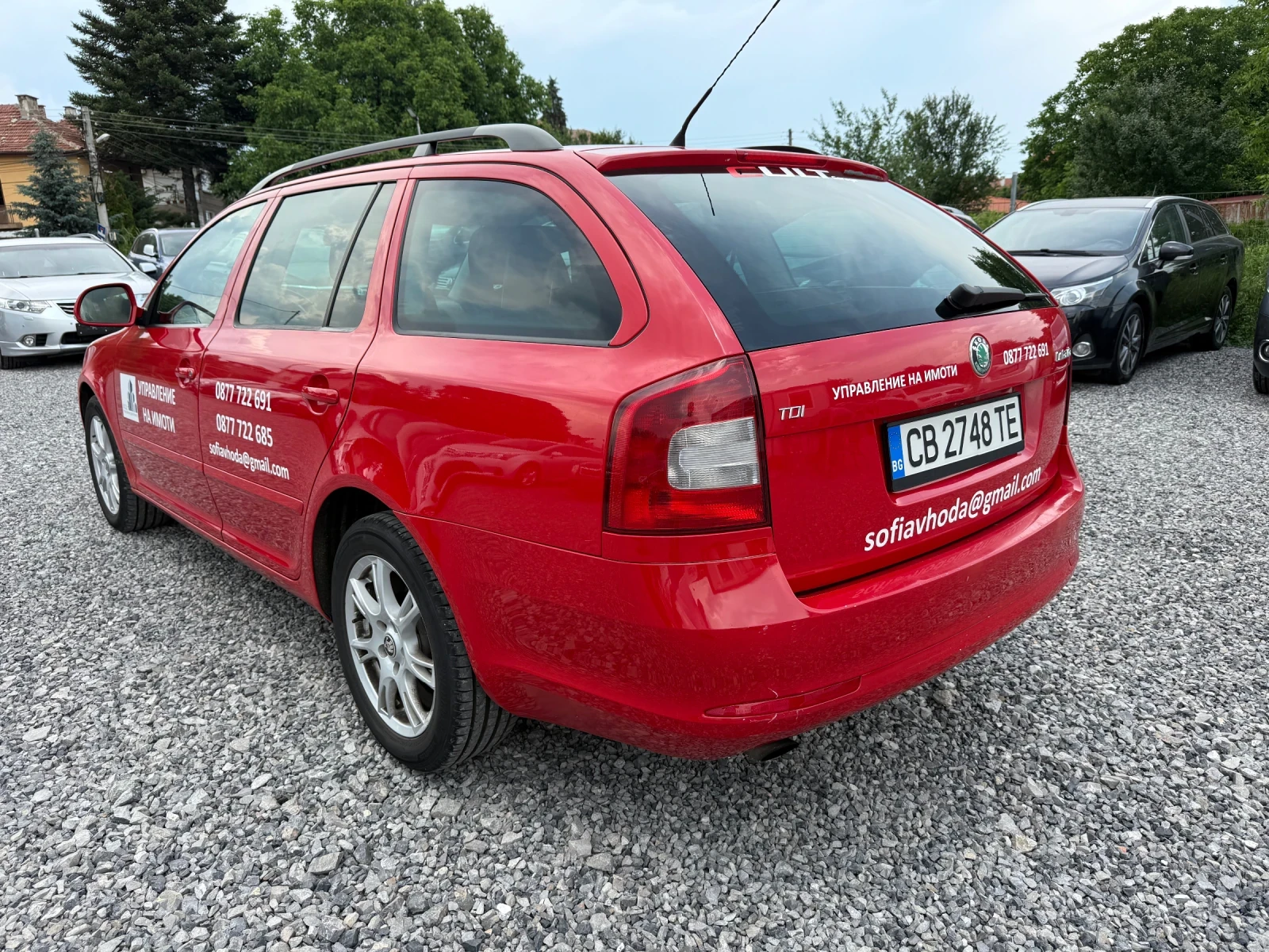 Skoda Octavia Facelift 2010г 1.6 TDI (105 кс) Напълно обслужен  - изображение 6