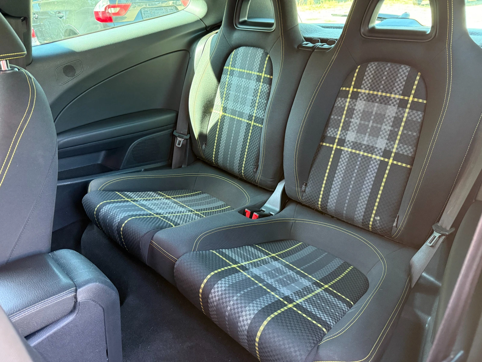 VW Scirocco Edition/2.0 | Mobile.bg — изображение 11