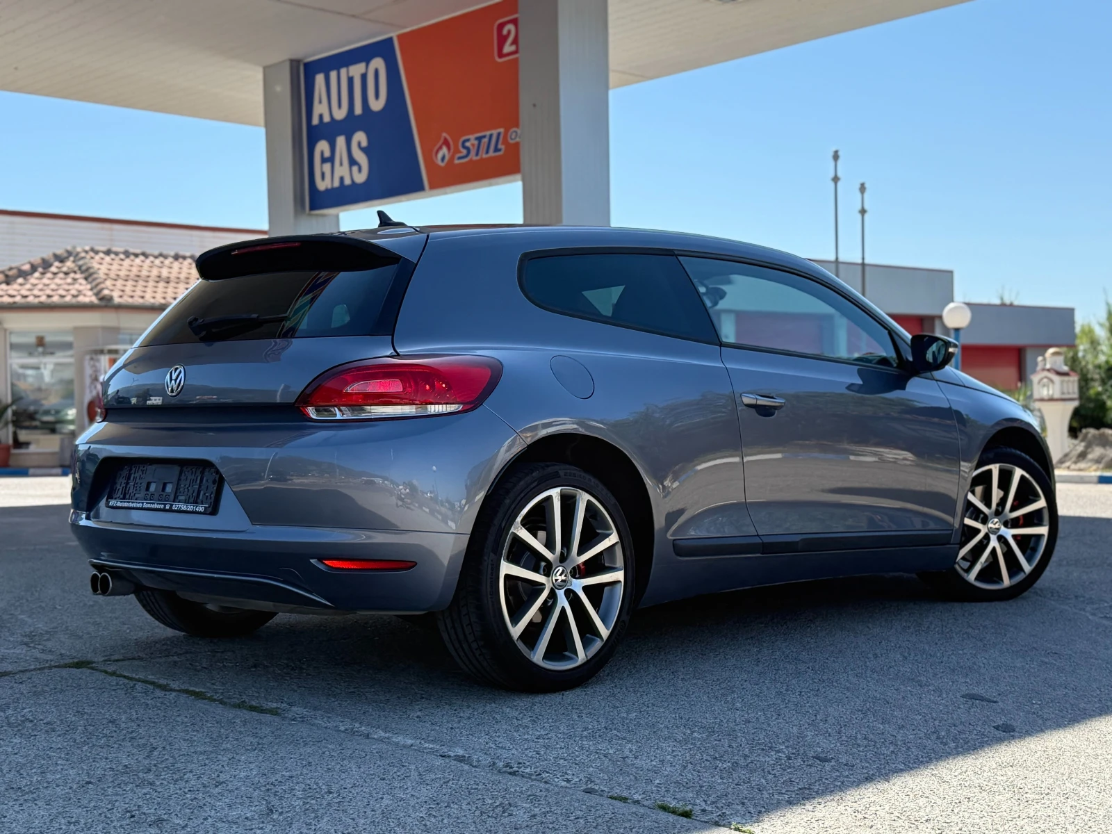 VW Scirocco Edition/2.0 - изображение 2