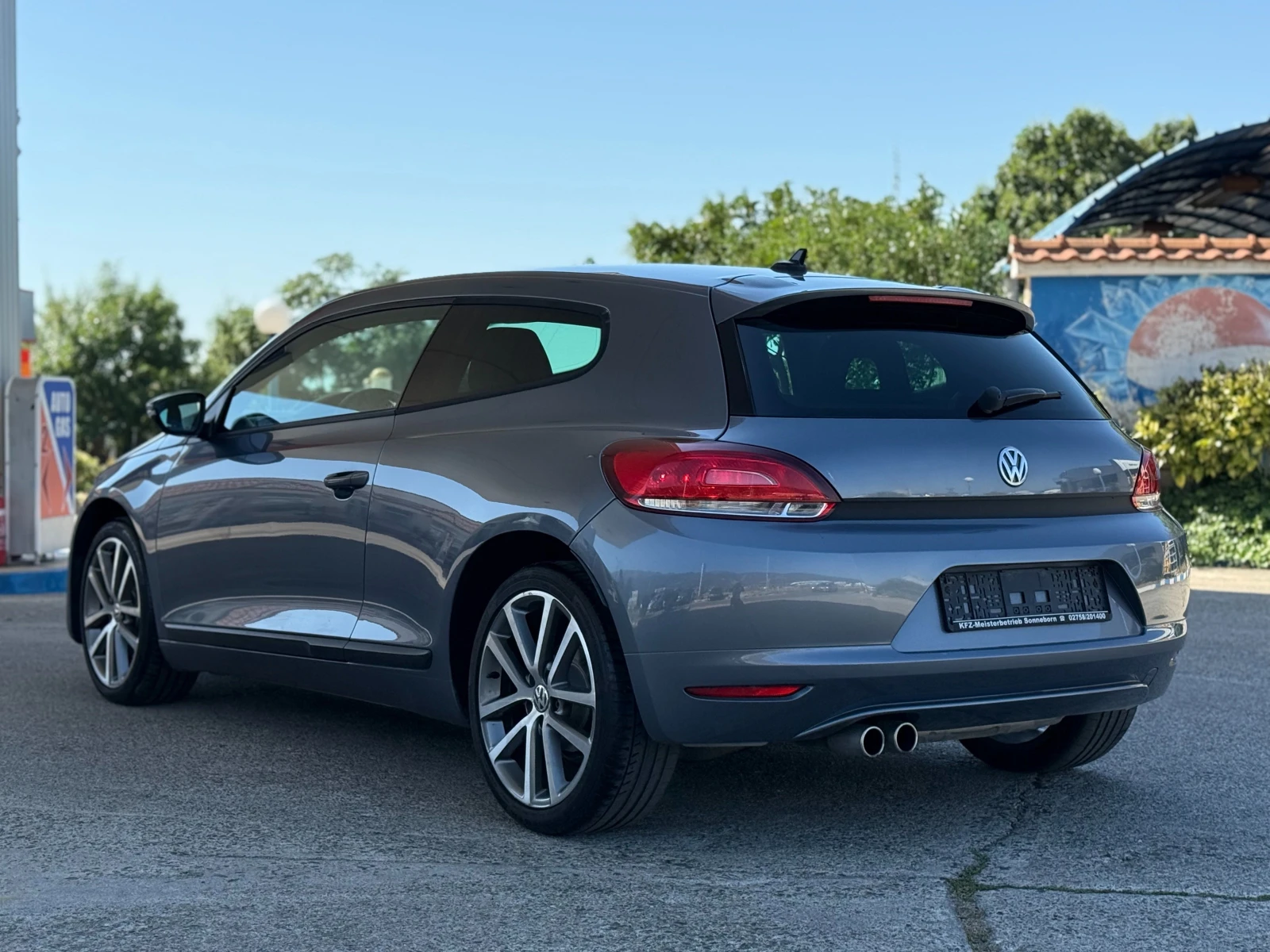VW Scirocco Edition/2.0 - изображение 6