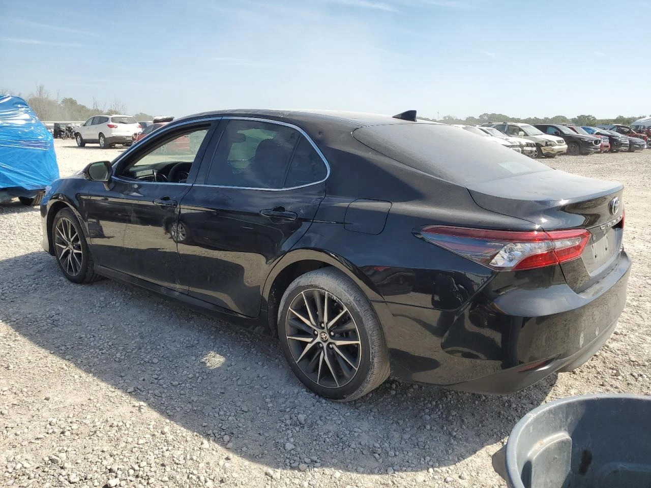 Toyota Camry  - изображение 2