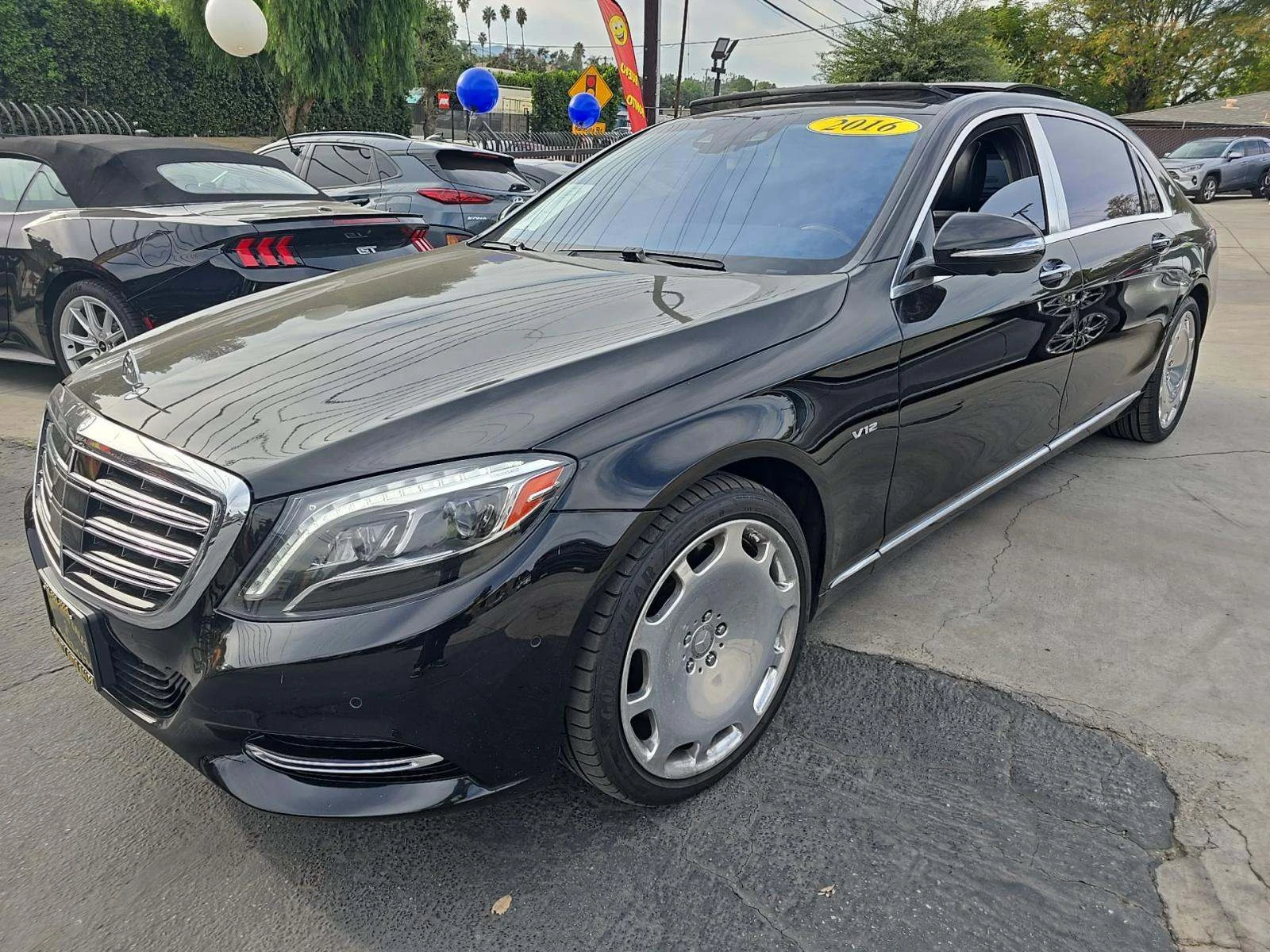 Mercedes-Benz S 600 * Maybach* CARFAX * БЕЗ ПЪРВОНАЧАЛНА ВНОСКА - изображение 2
