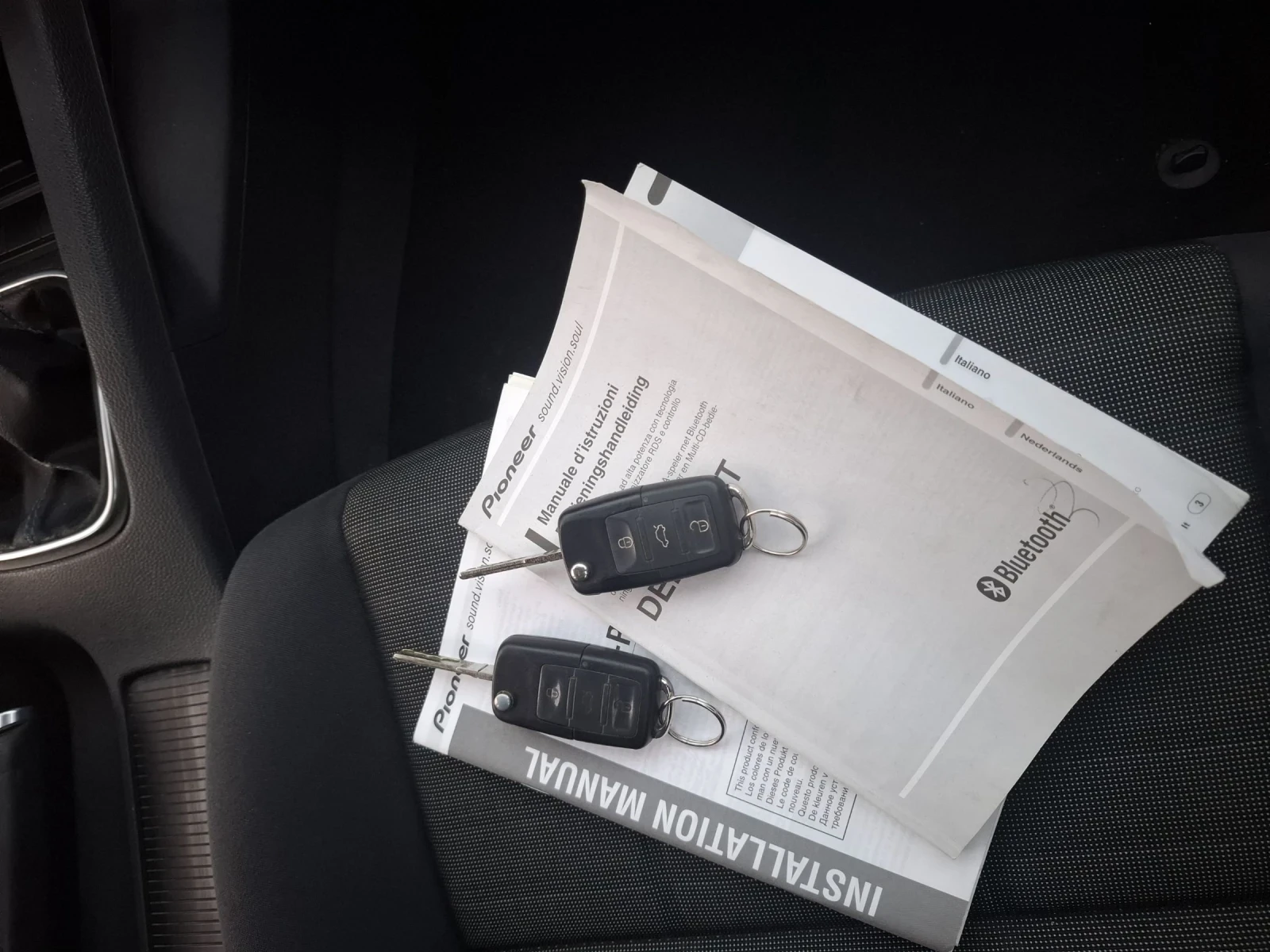 VW Golf 1.6i 102�.� ���-������  | Mobile.bg � ����������� 9