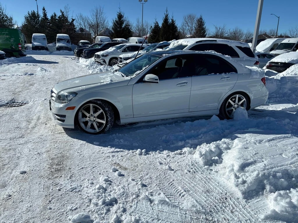 Mercedes-Benz C 350 2013 4MATIC * ПРЕДСТАВИТЕЛСТВО НА MERCEDES *  - изображение 3