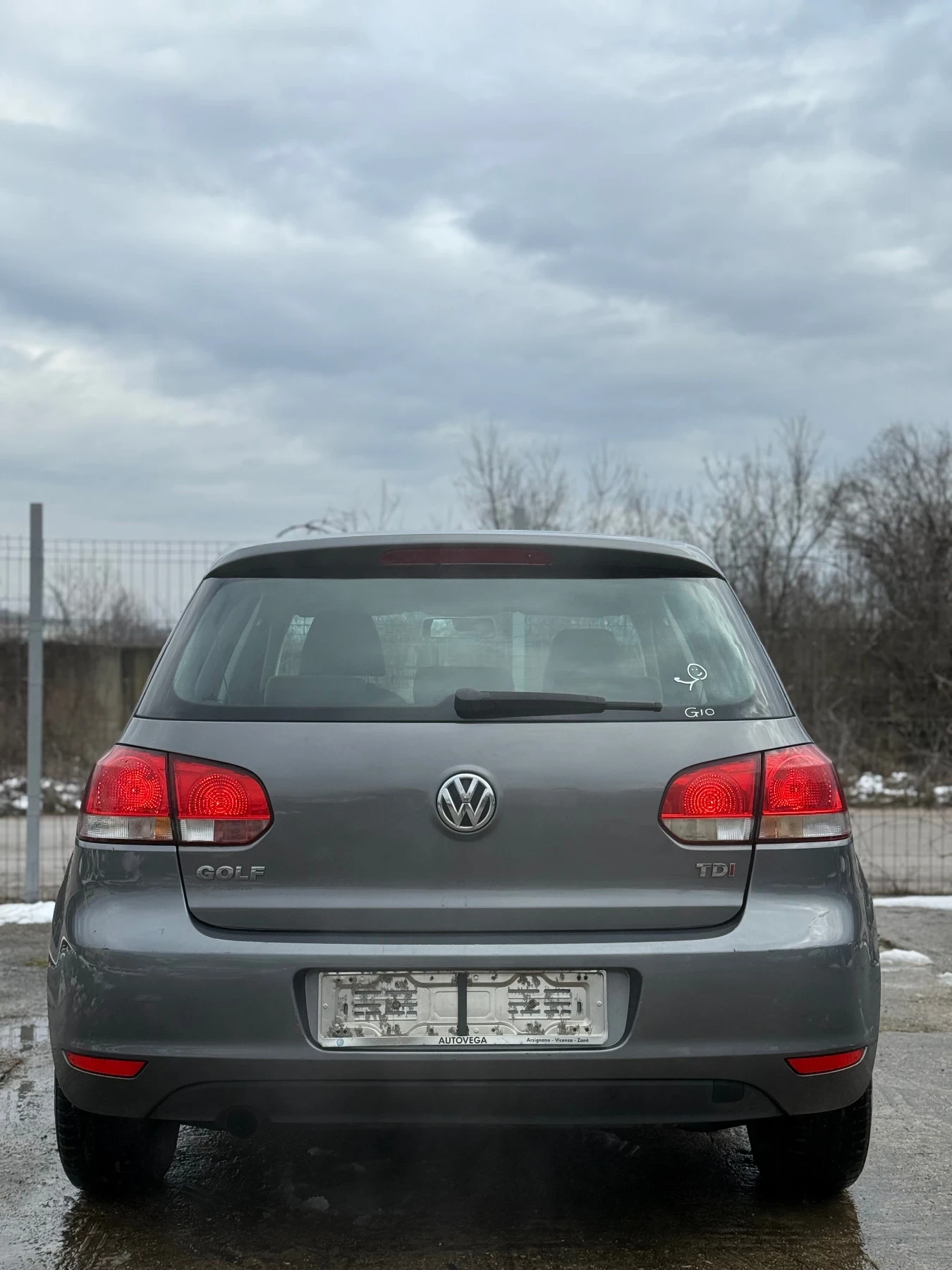 VW Golf TDI Климатроник Италия - изображение 6