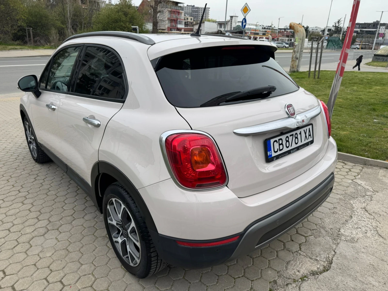 Fiat 500X 1.4i/4x4/ГАЗ/NAVI/РЕАЛНИ КМ ! ! ! , снимка 6 - Автомобили и джипове - 54208295