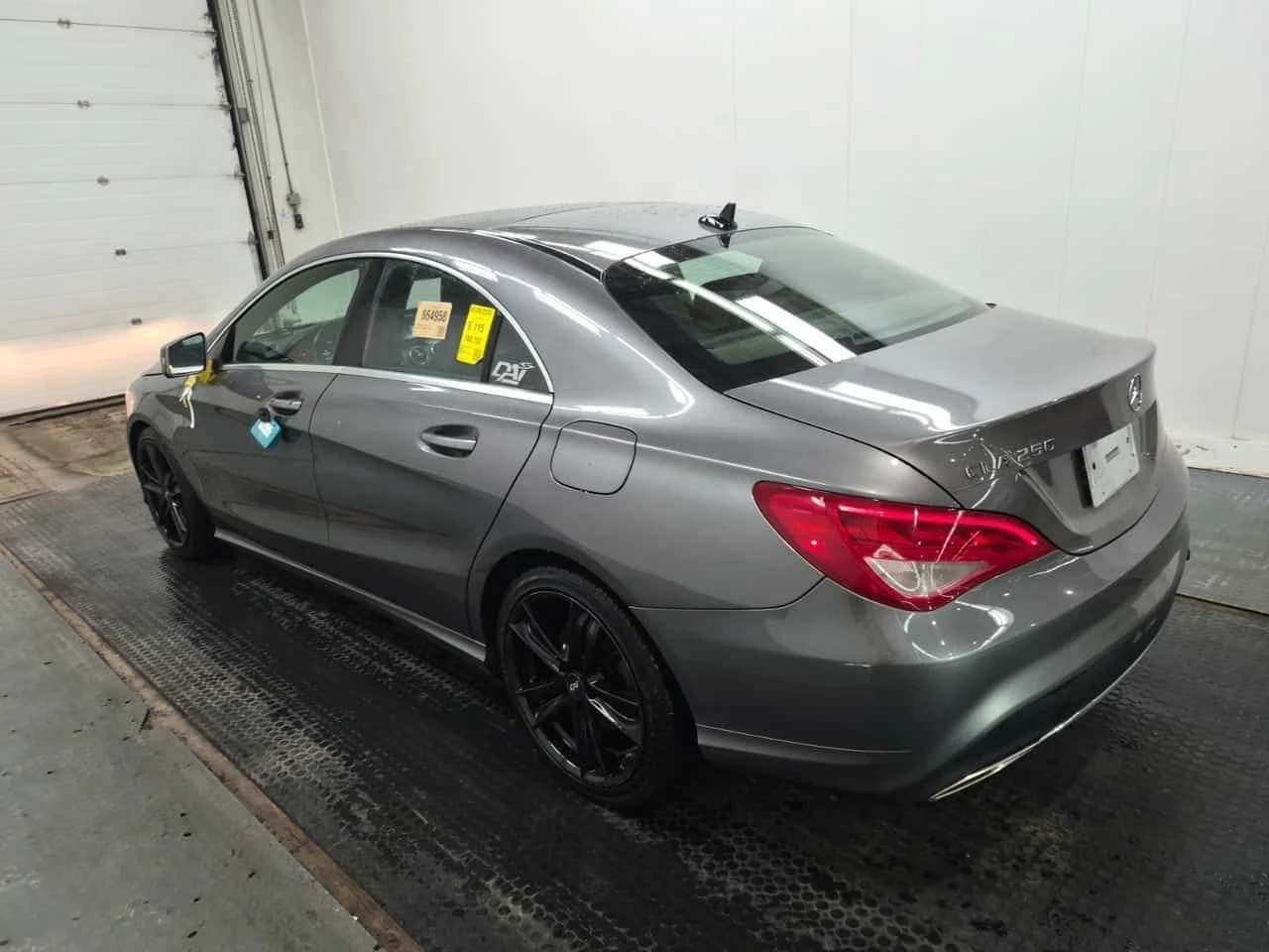 Mercedes-Benz CLA 250 * CARFAX * ПАНОРАМА * БЕЗ ИНЦИДЕНТИ * , снимка 4 - Автомобили и джипове - 54499519