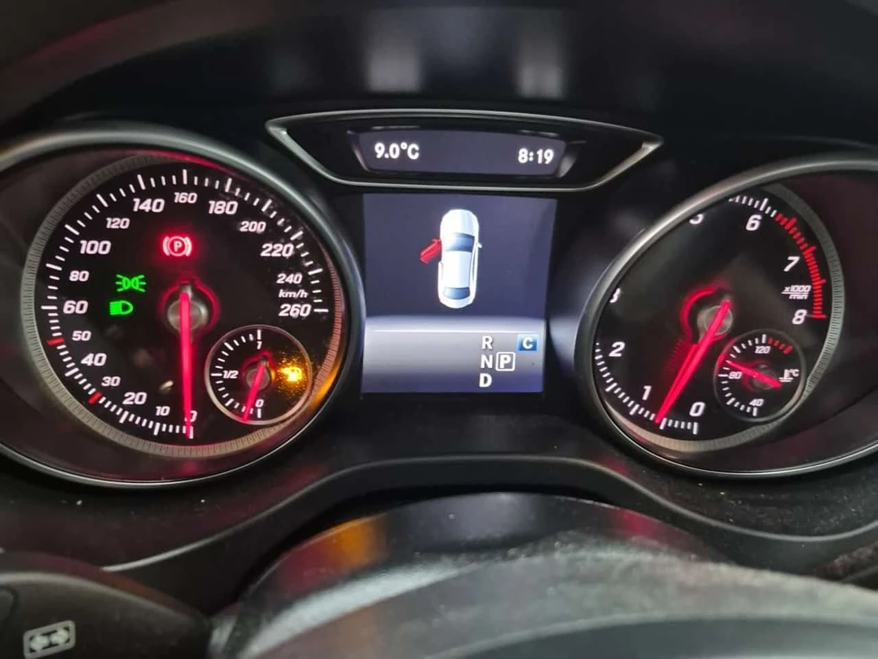 Mercedes-Benz CLA 250 * CARFAX * ПАНОРАМА * БЕЗ ИНЦИДЕНТИ * , снимка 9 - Автомобили и джипове - 54499519