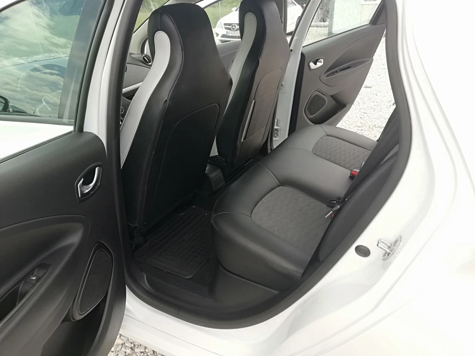 Renault Zoe FEIS 52KWh, снимка 5 - Автомобили и джипове - 54628767