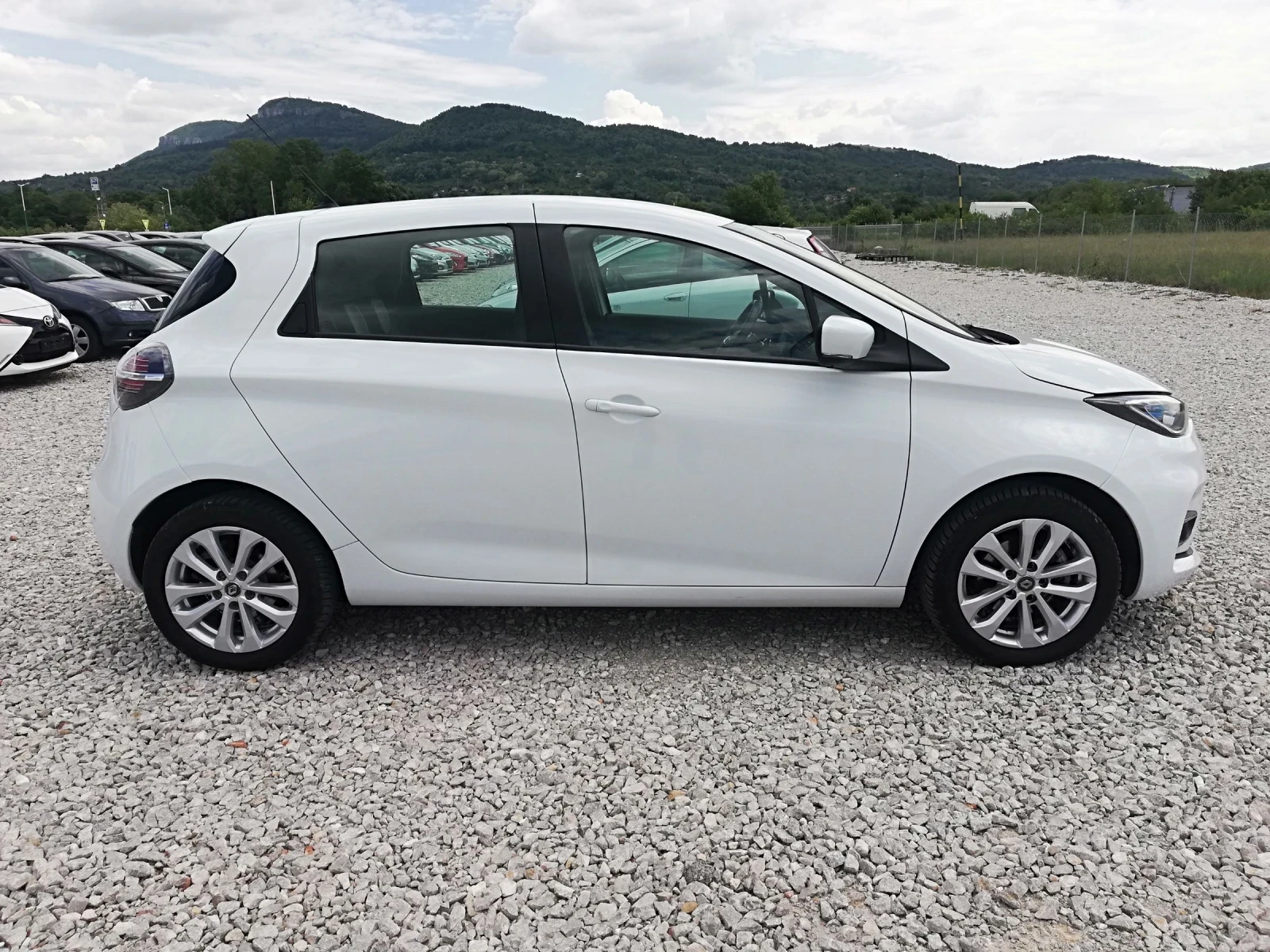 Renault Zoe FEIS 52KWh, снимка 8 - Автомобили и джипове - 54628767