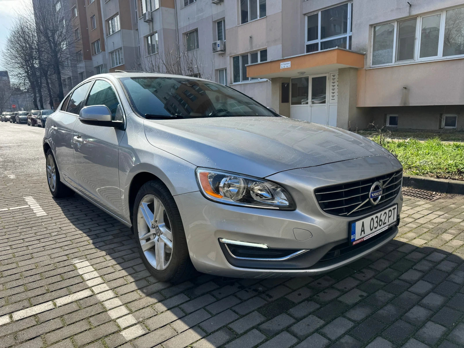 Volvo S60 T5