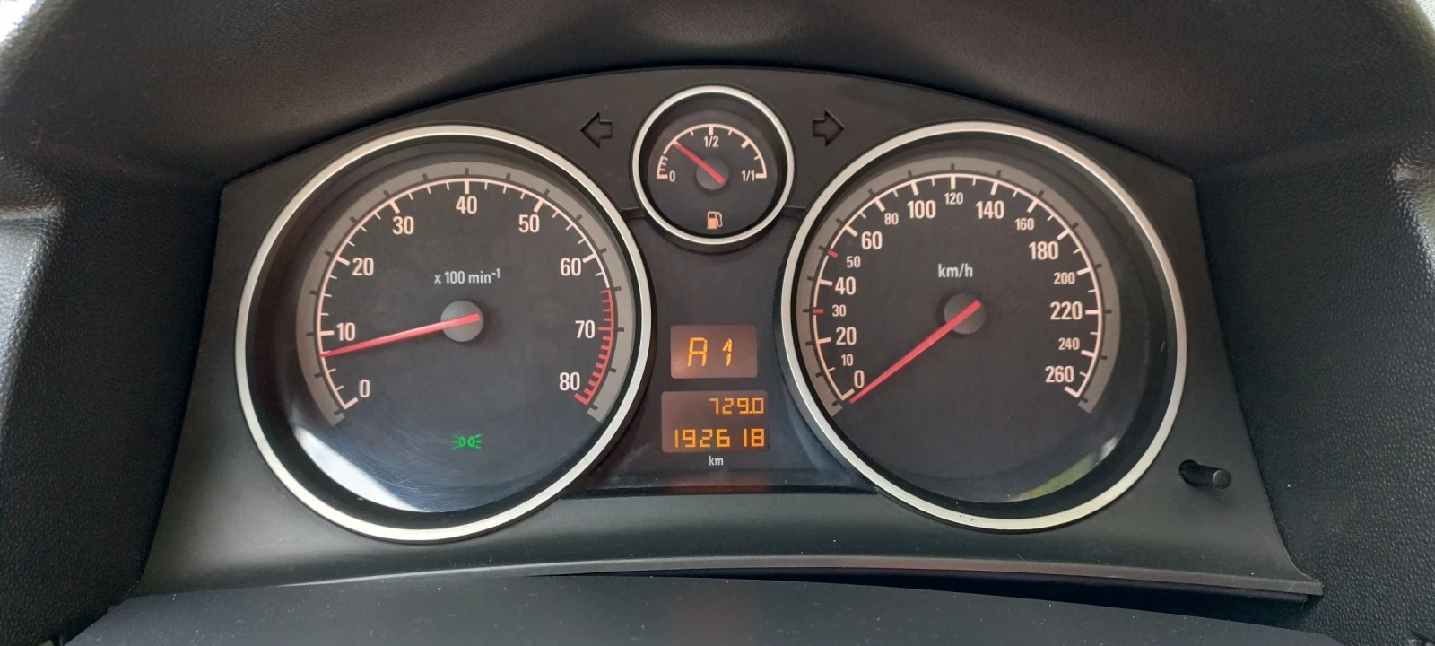Opel Astra H Twinport 1.6 i, снимка 11 - Автомобили и джипове - 54947839