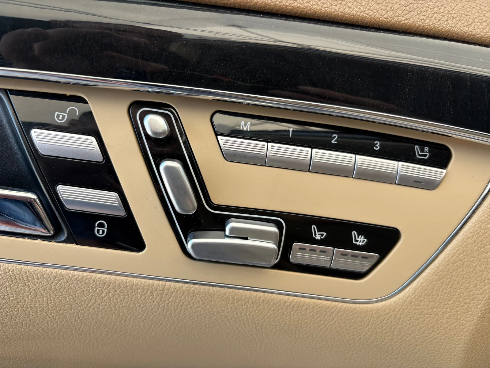 Mercedes-Benz S 350 4Matic Facelift* FULL* ЛИЗИНГ* БАРТЕР, снимка 12 - Автомобили и джипове - 55055679