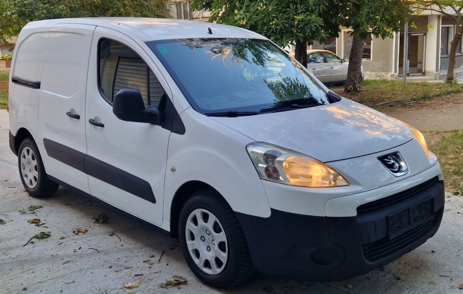 Peugeot Partner 1.6HDI 90к.с.