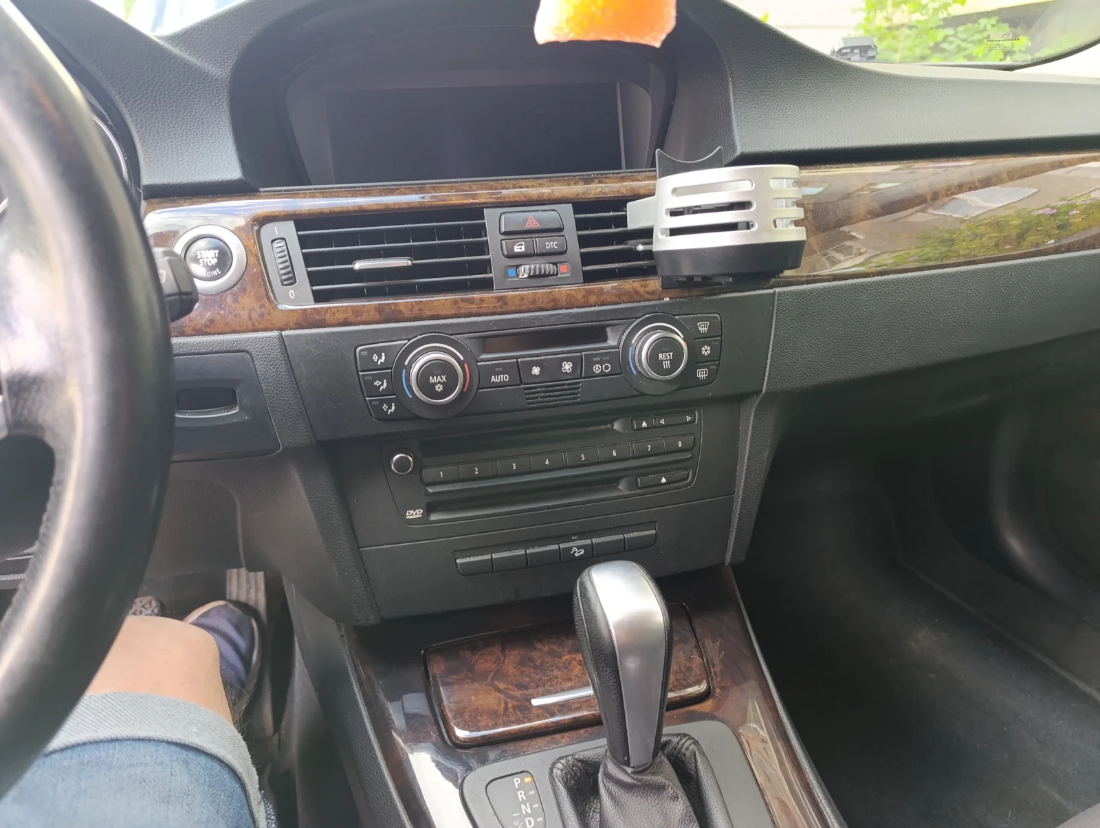 BMW 330 XD, снимка 14 - Автомобили и джипове - 55588795