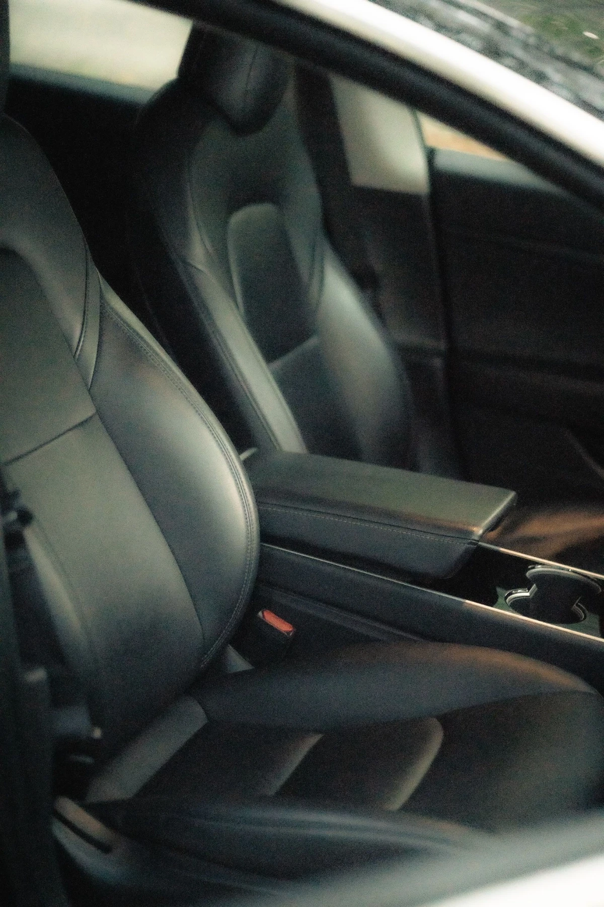 Tesla Model 3 Standard range + ГАРАНЦИЯ, снимка 5 - Автомобили и джипове - 55972781