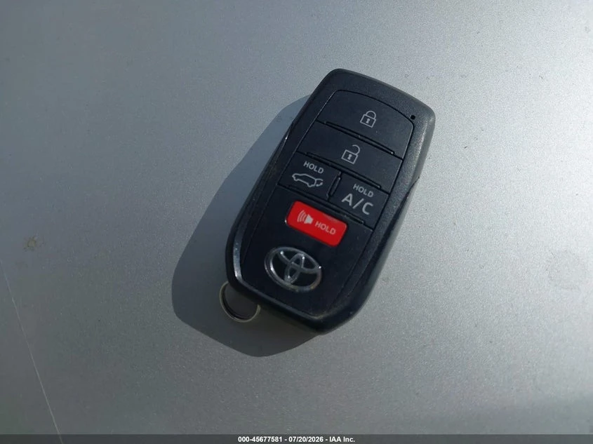 Toyota bZ4X XLE FWD, снимка 11 - Автомобили и джипове - 55997130