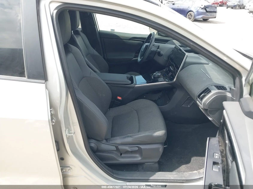 Toyota bZ4X XLE FWD, снимка 5 - Автомобили и джипове - 55997130