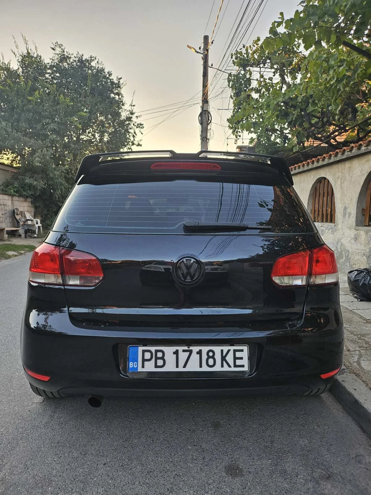 VW Golf 1.6 tdi 105, снимка 6 - Автомобили и джипове - 56139558