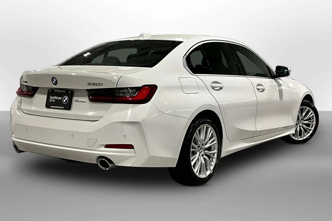 BMW 330 330i xDrive Premium Essential // 18 inch mags / Pr | Mobile.bg � ����������� 6