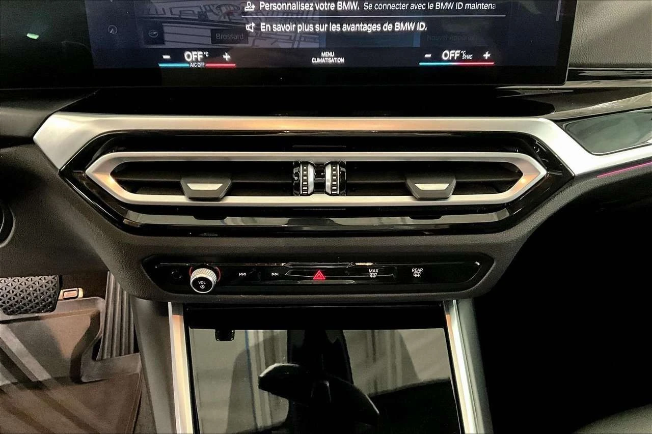 BMW 330 330i xDrive Premium Essential // 18 inch mags / Pr | Mobile.bg � ����������� 15