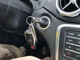 Mercedes-Benz GLA 250 * CARFAX * 2 КЛЮЧА * ПАНОРАМА * ПОДГРЕВИ * , снимка 8